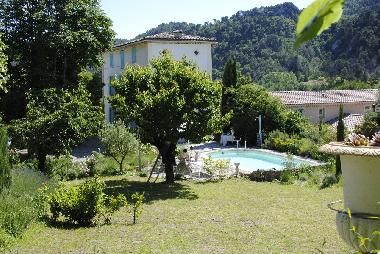 Holiday House in Propiac (Dr�me) or holiday homes and vacation rentals