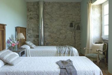 Holiday House in Cruceiro de Roo (A Coru�a) or holiday homes and vacation rentals