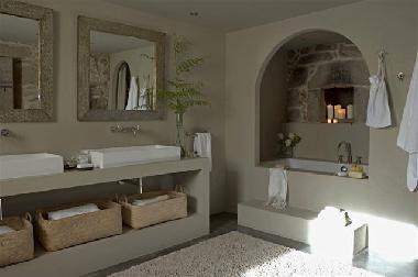 Holiday House in Cruceiro de Roo (A Corua) or holiday homes and vacation rentals