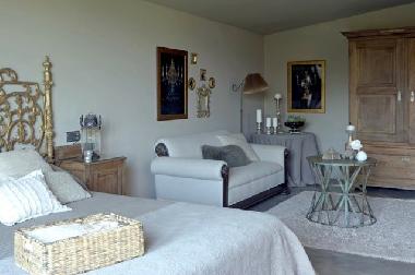 Holiday House in Cruceiro de Roo (A Corua) or holiday homes and vacation rentals