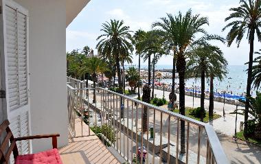 Holiday Apartment in Sitges (Barcelona) or holiday homes and vacation rentals
