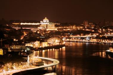 Holiday Apartment in Vila Nova de Gaia (Norte) or holiday homes and vacation rentals