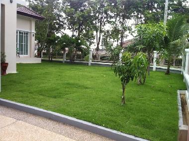 Holiday House in Lam Luk ka  (Krung Thep) or holiday homes and vacation rentals