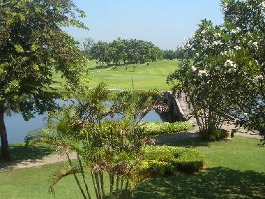 Holiday House in Lam Luk ka  (Krung Thep) or holiday homes and vacation rentals