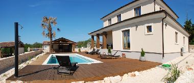 Villa in Svetvinčenat (Istarska) or holiday homes and vacation rentals