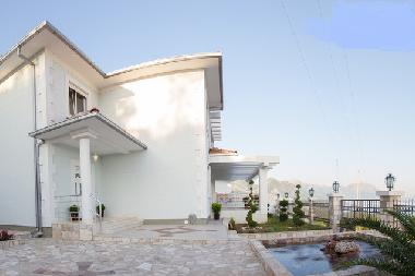 Villa in Zagradje (Montenegro) or holiday homes and vacation rentals