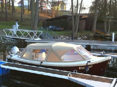 Holiday House in Strasen (Mecklenburgische Seenplatte) or holiday homes and vacation rentals