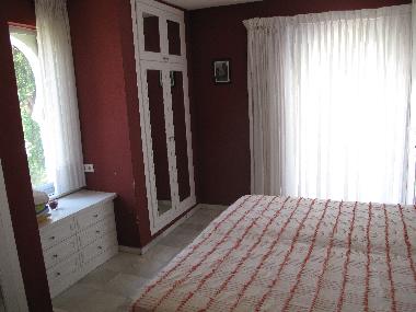 Holiday Apartment in Nueva Andaluca (Mlaga) or holiday homes and vacation rentals