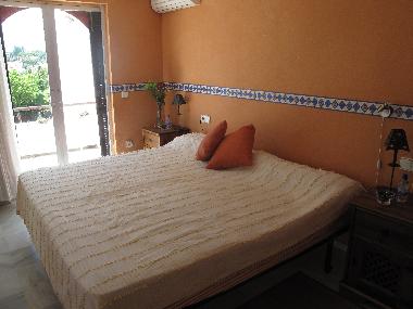 Holiday Apartment in Nueva Andaluca (Mlaga) or holiday homes and vacation rentals