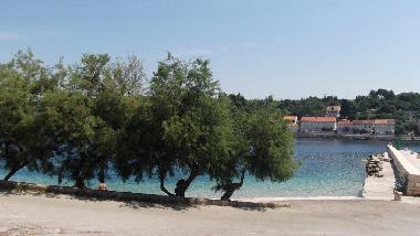 Ra?i?e,beach in centre