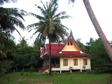 Holiday House in Rawai Beach (Phuket) or holiday homes and vacation rentals