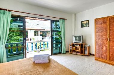 Holiday Apartment in Rawai Beach (Phuket) or holiday homes and vacation rentals