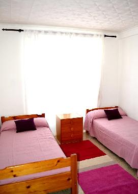 Holiday Apartment in arenales del sol (Alicante / Alacant) or holiday homes and vacation rentals
