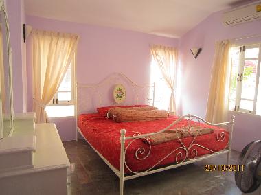 Holiday House in Banphe (Rayong) or holiday homes and vacation rentals