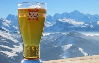 Bed and Breakfast in Montriond,  Morzine  (Aveyron) or holiday homes and vacation rentals