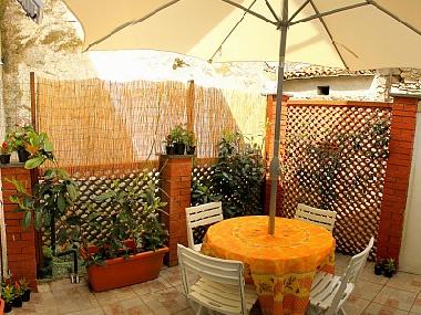 Holiday Apartment in sesta godano (La Spezia) or holiday homes and vacation rentals