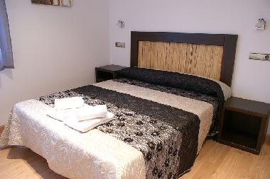 Holiday Apartment in Laspu�a (Huesca) or holiday homes and vacation rentals