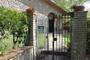Holiday House in Piegaro (Firenze) or holiday homes and vacation rentals