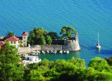 Holiday House in Fokida (Fokida) or holiday homes and vacation rentals