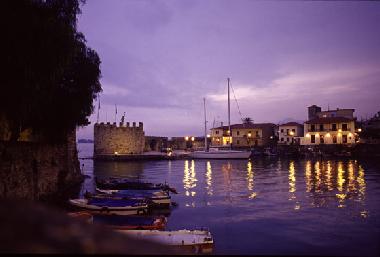 Holiday House in Fokida (Fokida) or holiday homes and vacation rentals