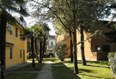 Holiday Apartment in sirmione (Brescia) or holiday homes and vacation rentals