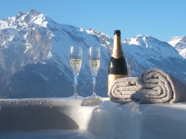 Bed and Breakfast in HAUTE NENDAZ (Nendaz) or holiday homes and vacation rentals