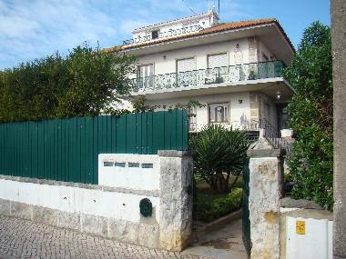 Holiday Apartment in Estoril (Grande Lisboa) or holiday homes and vacation rentals