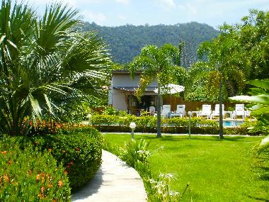 resort garden