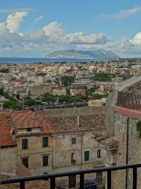 view of the sea and Circeo from the living-room