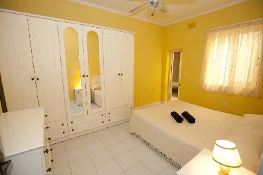 Holiday Apartment in Marsalforn (Gozo) or holiday homes and vacation rentals
