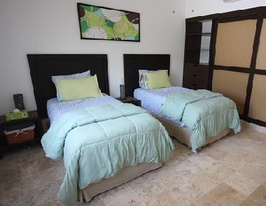 Cosy Guest Bedroom 