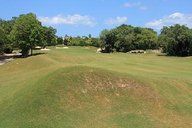 Test your handicap on the golf course 