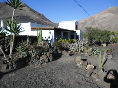 Holiday House in Maciot (Lanzarote) or holiday homes and vacation rentals