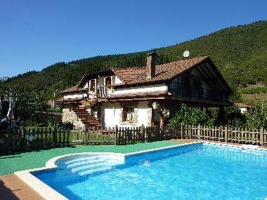 Holiday Apartment in Potes-Frama (Cantabria) or holiday homes and vacation rentals