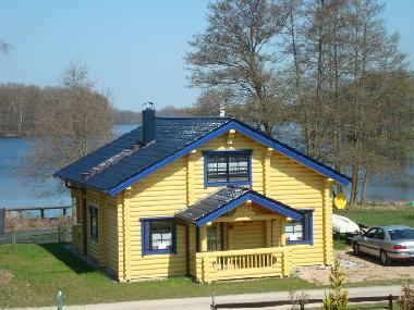 Holiday House in Dmmer (Mecklenburgische Seenplatte) or holiday homes and vacation rentals