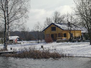 Holiday House in Dmmer (Mecklenburgische Seenplatte) or holiday homes and vacation rentals