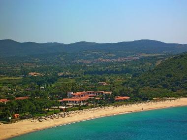 CAMPUS BEACH and Hotel Cormoran(you can see our homes beside, NNW,  the HOTEL )