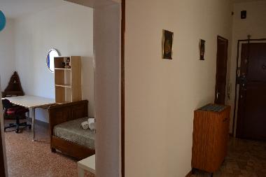 Entrance with a view on Galileo bedroom