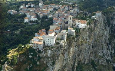 Holiday Apartment in Pescopennataro (Isernia) or holiday homes and vacation rentals