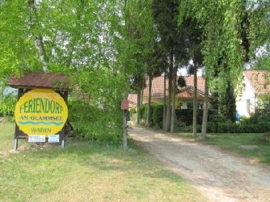 Holiday House in Warin (Mecklenburgische Seenplatte) or holiday homes and vacation rentals