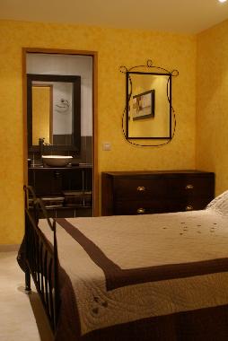 Holiday Apartment in MENTON (Alpes-Maritimes) or holiday homes and vacation rentals