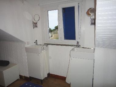 Holiday House in Praia da Areia Branca (Oeste) or holiday homes and vacation rentals