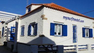 Holiday House in Praia da Areia Branca (Oeste) or holiday homes and vacation rentals