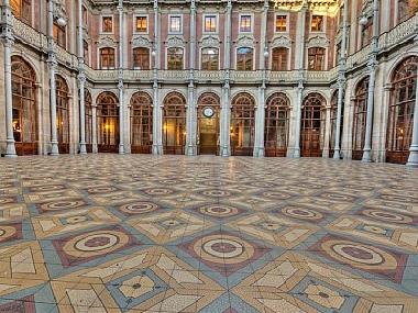 Holiday Apartment in Porto (Norte) or holiday homes and vacation rentals