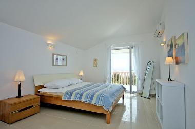 Villa in Stanici (Splitsko-Dalmatinska) or holiday homes and vacation rentals