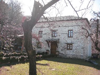 Holiday House in Zagora-Tsagarada (Magnisia) or holiday homes and vacation rentals