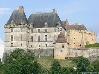 Nearby Chateau Biron