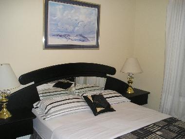 No Name Suite Room 1