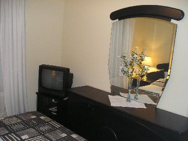 No Name Suite Room 1