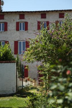 Bed and Breakfast in Ste Colombe sur l´Hers (Aude) or holiday homes and vacation rentals